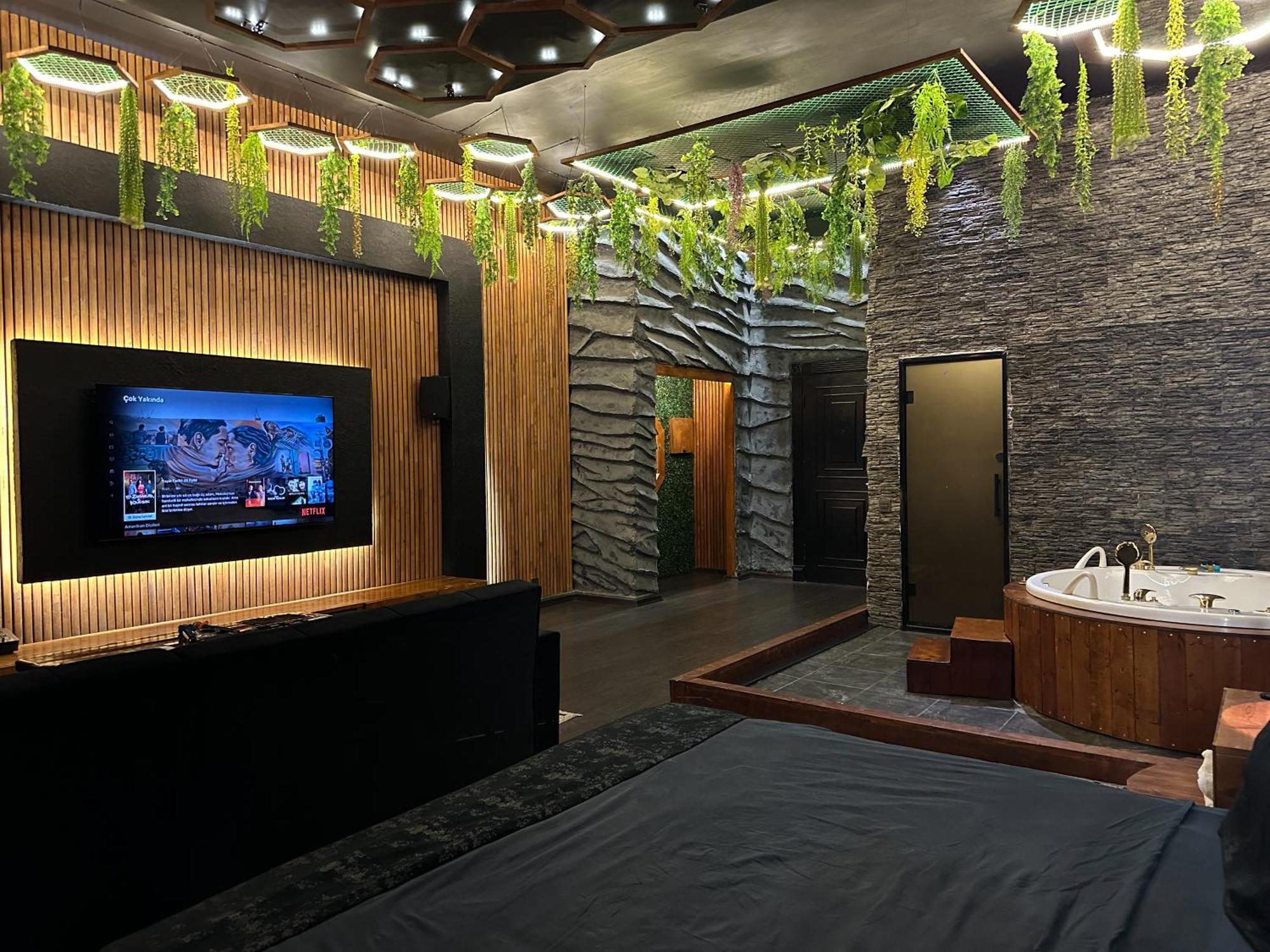 Cinema Plaza Hotel Баку Екстериор снимка